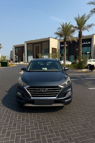 Qatif, Vehicles, Cars & Trucks , SAR 52000,  Hyundai Tucson,  2019,  Automatic,  165000 KM,  Tucson Diesel 2.0L  Model 175,000 Km Smart Entry Keyless Entry Push-button Start Apple