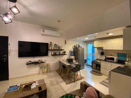 Juffair, Rooms for Rent, BHD 165/month,  A Very Neat One Bedroom With Attached Bathrooms And Unlimited Ewa, Gym Pool & Wi-Fi