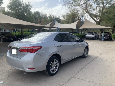 Riyadh, Vehicles, Cars & Trucks , SAR 45000,  Toyota Corolla,  2016,  Automatic,  62000 KM,    GLI &ndash; Only 62,000 KM &ndash; Very Clean Condition