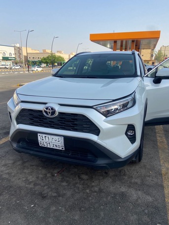 Jeddah, Travel, TOYOTA RAV4 RENT THREE OR FOUR MONTHS