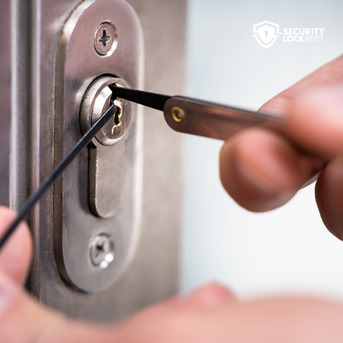 Dallas, Technical, Open Padlock Without Key &ndash; Safe & Practical Locksmith Solutions