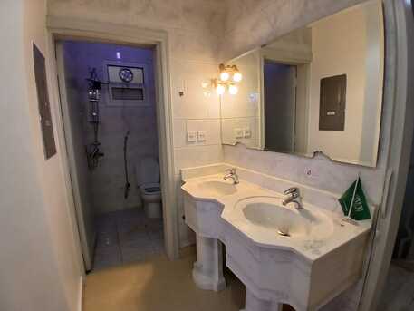 Riyadh, Apartments, Flats, Houses & Villas, SAR 60/month,  4 BR,  130 Sq. Meter,  Apartment For Rent (Fully Renovated) / Riyadh East &ndash; King Faisal District