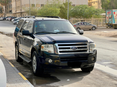 Riyadh, Vehicles, Cars & Trucks , SAR 43500,  Ford Expedition XLT,  2013,  Automatic,  175000 KM,