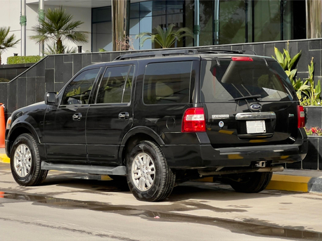 Riyadh, Vehicles, Cars & Trucks , SAR 43500,  Ford Expedition XLT,  2013,  Automatic,  175000 KM,
