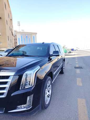 Jeddah, Vehicles, Cars & Trucks , SAR 162000,  Cadillac Escalade ESV,  2019,  Automatic,  123000 KM,  Mint Condition