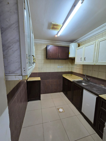 Al Malaz, Rooms for Rent, SAR 35000/year,  2bhk Non-Furnished Room Available