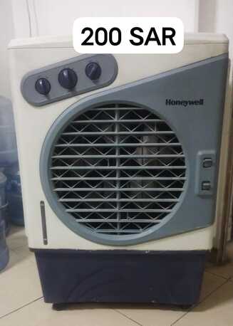 Riyadh, Furniture, SAR 200,  Furniture For Sale !!
