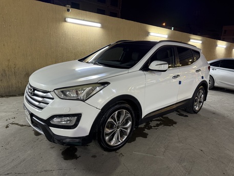 Al Wizarat, Vehicles, Cars & Trucks , SAR 26500,  Hyundai Santa Fe,  2013,  Automatic,  262000 KM,   , Full Options For Sale