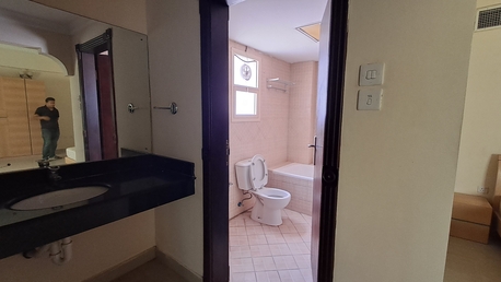 Juffair, Apartments, Flats, Houses & Villas, BHD 350,  Furnished Spacious 3 Bed Room Flat In Juffair