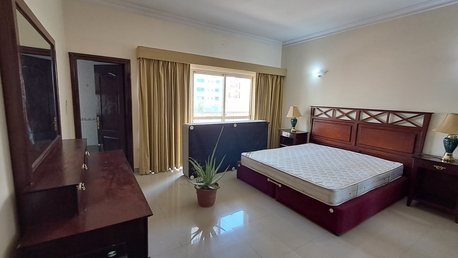 Juffair, Apartments, Flats, Houses & Villas, BHD 430,  Fully Furnished 3 Bed Room Flat In Juffair With EWA Limit 40 Bd