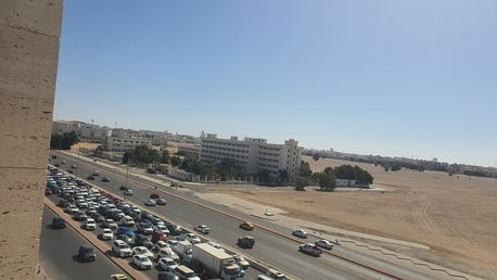 Jeddah, Apartments, Flats, Houses & Villas, Furnished,  1 BR,  Family Apartment &ndash; Aziziyah, Prince Majid Road View (5th Floor, Elevator)