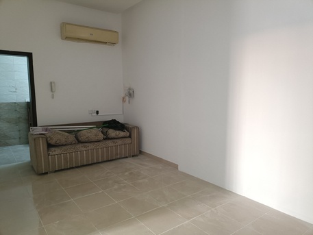 Manama, Apartments, Flats, Houses & Villas, BHD 200/month,  1 BR,  130 Sq. Meter,  Semi Furnished 1bhk With Unlimited Ewa