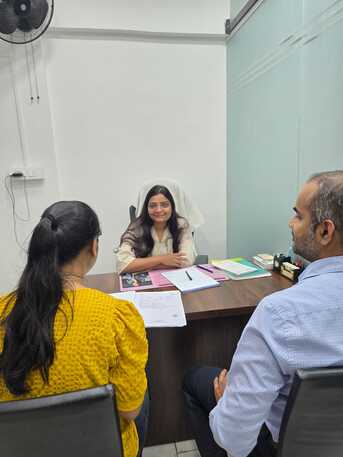 Mumbai, Health, Female Health Specialist In Wakad | Dr. Meenal Warade - Best Gynaecologist In Wakad