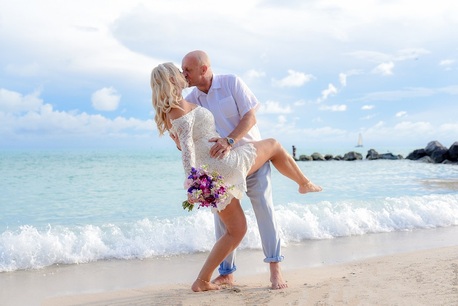 New York, Event Planning, Skilled Key West Wedding Photographers - Family Affair
