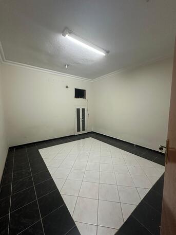 Riyadh, Rooms for Rent, SAR 1200/month,  Room For Rent In Diriyah (For Single Executive Bachelor Only)