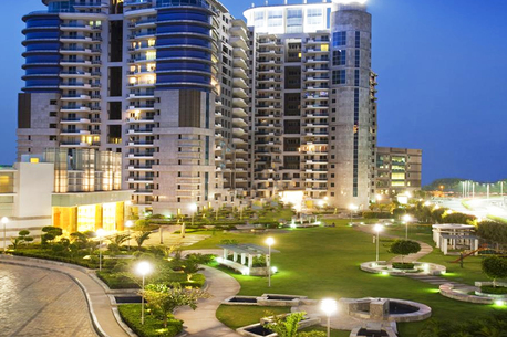 Gurgaon, Buildings, Luxury Living At DLF Pinnacle Gurgaon Sector 43