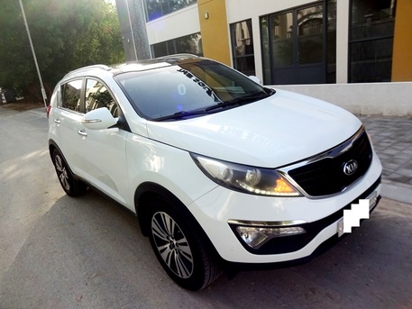 Umm Al Hassam, Vehicles, Cars & Trucks , BHD 3600,  Kia Sportage,  2016,  Automatic,  142000 KM,  Panoramic Roof # Maintained Well