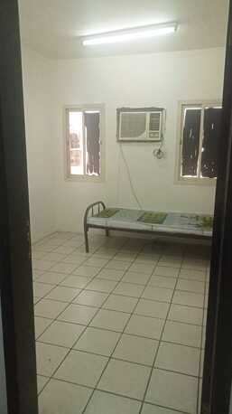 Dammam, Rooms for Rent, SAR 450/month,  1BR WITH A SEPARATE WASH ROOM FOR AN EXECUTIVE BACHELOR
