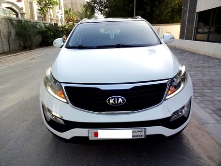 Bilad Al Qadeem, Vehicles, Cars & Trucks , BHD 3600,  Kia Sportage,  2016,  Automatic,  141000 KM,   FULL OPTION SUV FOR SALE