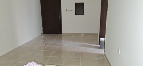 Salmaniya, Apartments, Flats, Houses & Villas, BHD 200/month,  1 BR,  1 Bedroom Semi Furnished Flat For Rent With Ewa