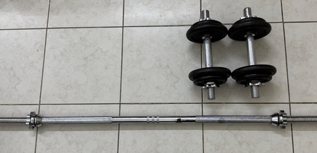 Hoora, Sporting Goods, BHD 22,  20 Kg Adjustable Dumbells And Bar For Sale