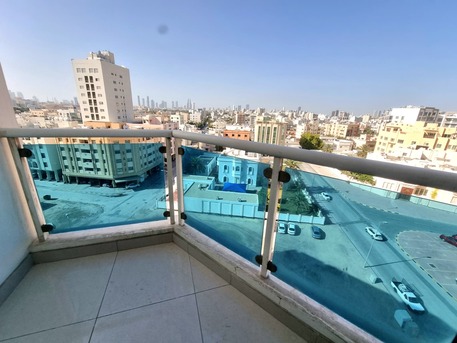 Mahooz, Apartments, Flats, Houses & Villas, BHD 350/month,  Furnished,  1 BR,  80 Sq. Meter,  Elegant 1 BR FF Apartment With Balcony & Wifi