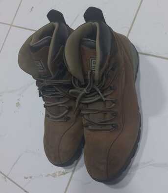 Riyadh, Clothing & Accessories, SAR 170,  Sr170 New Cat Safety Shoes Size 44 For Sale