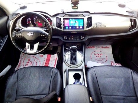 Bilad Al Qadeem, Vehicles, Cars & Trucks , BHD 3600,  Kia Sportage,  2016,  Automatic,  141000 KM,   2.0 L  White Full Option Well Mainatained UrgenT Sale