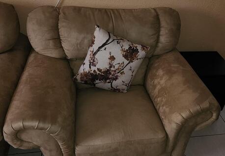 Jeddah, Furniture, SAR 350,  Home Center Single Sofas
