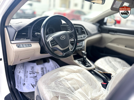 Manama, Vehicles, Cars & Trucks , BHD 3200,  Hyundai Elantra,  2017,  Automatic,  168700 KM,