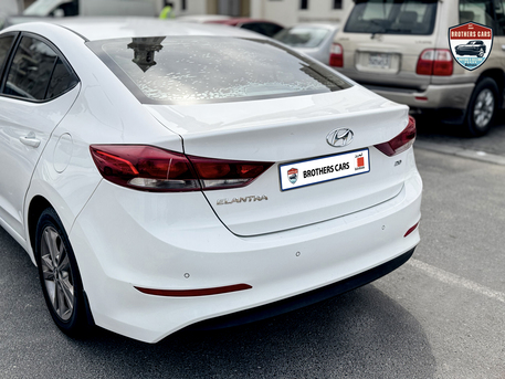 Manama, Vehicles, Cars & Trucks , BHD 3200,  Hyundai Elantra,  2017,  Automatic,  168700 KM,