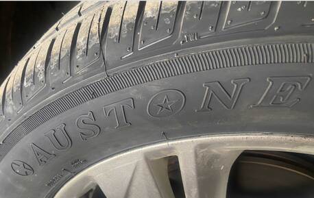Riyadh, Auto Parts, SAR 225,  Tire (215/55/R17)