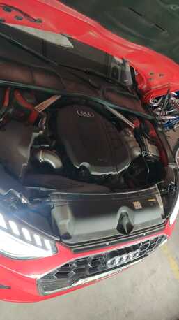 Dubai, Vehicles, Cars & Trucks , AED 99999,  Audi A4 35TFSI,  2020,  Automatic,  96840 KM,  Neat And Clean Well Maintained With 1yr Service Free