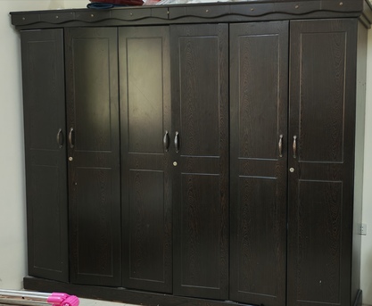 Jubail, Furniture, SAR 1000,  King Size Complete Bed Set With Side Tables,6 Door Wardrobe