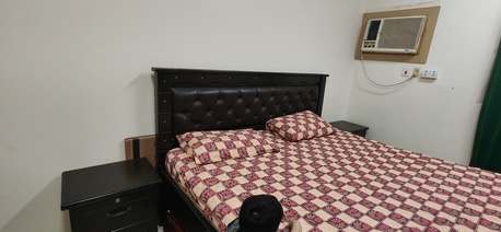 Jubail, Furniture, SAR 1000,  King Size Complete Bed Set With Side Tables,6 Door Wardrobe