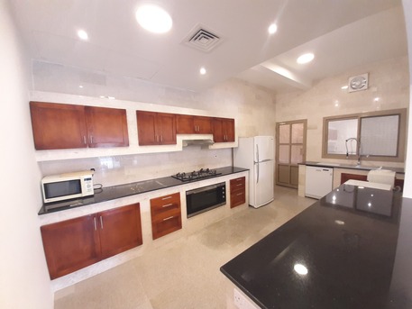 Budaiya, Housing Exchanges, BHD 1100/month,  4 BR,  MODERN ,FULLY FURNISHED,INCLUSIVE,PRIVATE POOL