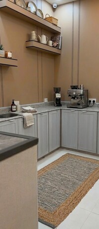 As Saffaniyah, Real Estate, ERO Hotel Services
