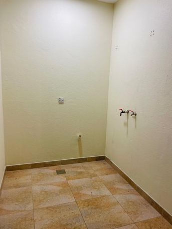 Jubail, Apartments, Flats, Houses & Villas, 2 BR,  2BHK UNFURNISHED APARTMENT AVAILABLE FOR EXECUTIVE BACHELORS