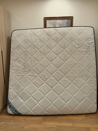 Al Ameer Fawwaz Junobi, Furniture, SAR 500,  Sleep High Mattress