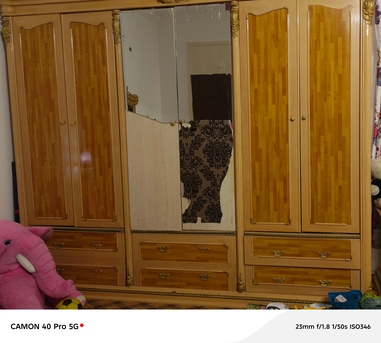 Jidhafs, Furniture, BHD 18,  6 Door Cupboard In Good Condition Only A Bit Of Mirror Broken
