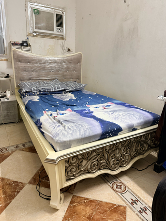 Al Baghdadyiah Al Sharqyia, Furniture, SAR 250,  Good Condition Bed With Spring Matress