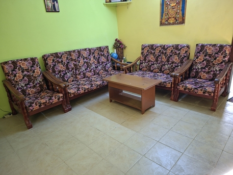 East Riffa, Furniture, BHD 30,  Sofa Set 3+2+1+1