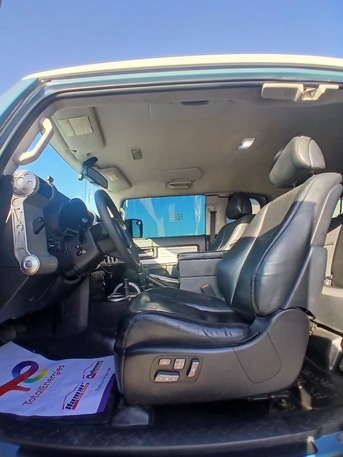 Zinj, Vehicles, Cars & Trucks , BHD 7800,  Toyota FJ Cruiser,  2015,  Automatic,  153000 KM,    4X4 CAR FOR SALE