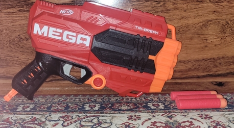 Al Safa, Toys & Games, SAR 120,  Very Good Gun