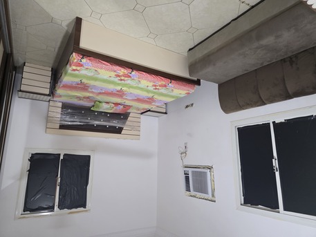 Jeddah, Apartments, Flats, Houses & Villas, SAR 1000/month,  Furnished,  2 BR,  Looking For Single Pakistani Individual To Share 1 Room Of My Furnished Apartment