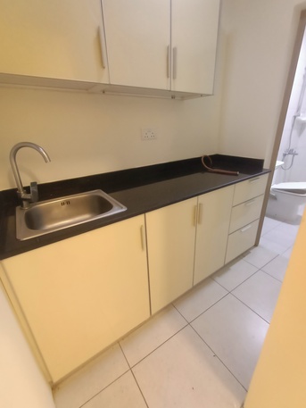 Hoora, Apartments, Flats, Houses & Villas, BHD 110/month,  1 BR,  Semi Furnished Studio Flat For Rent In Hoora With Electricity**35529070