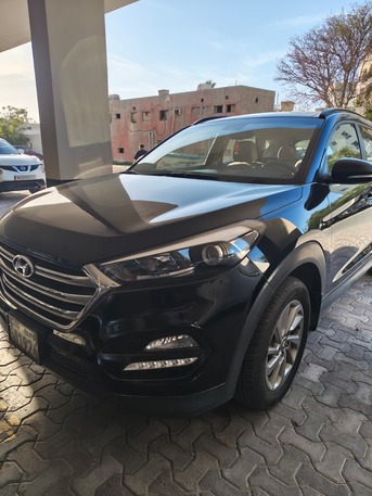 Adliya, Vehicles, Cars & Trucks , BHD 4500,  Hyundai Tucson,  2016,  Automatic,  143000 KM,  Your Dream Tucson,  - 143000km, Full Option