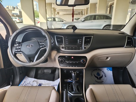 Adliya, Vehicles, Cars & Trucks , BHD 4500,  Hyundai Tucson,  2016,  Automatic,  143000 KM,  Your Dream Tucson,  - 143000km, Full Option