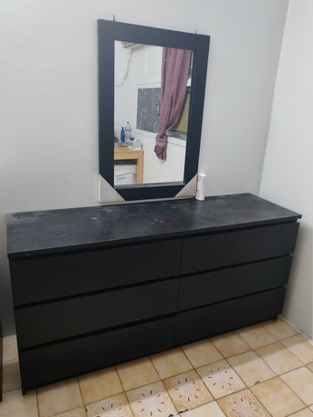 Jeddah, Furniture, SAR 450,  King Size Bed Frame + Mirror Table + 2 Side Tables