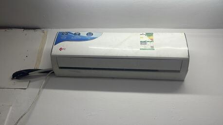 Al Badiyah, Air Conditioners, SAR 1200,  Split AC Unit &ndash; Very Good Condition, Well-maintained